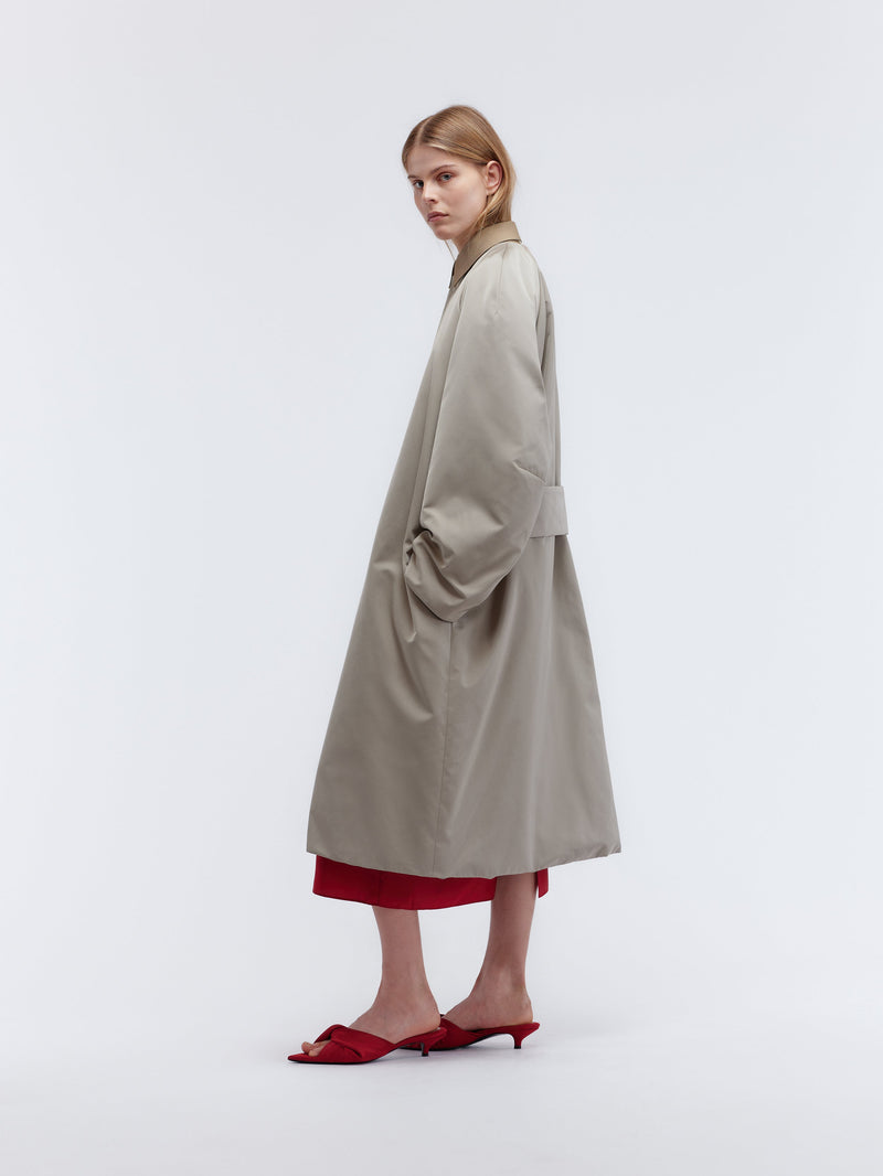 Padded coat in duchesse