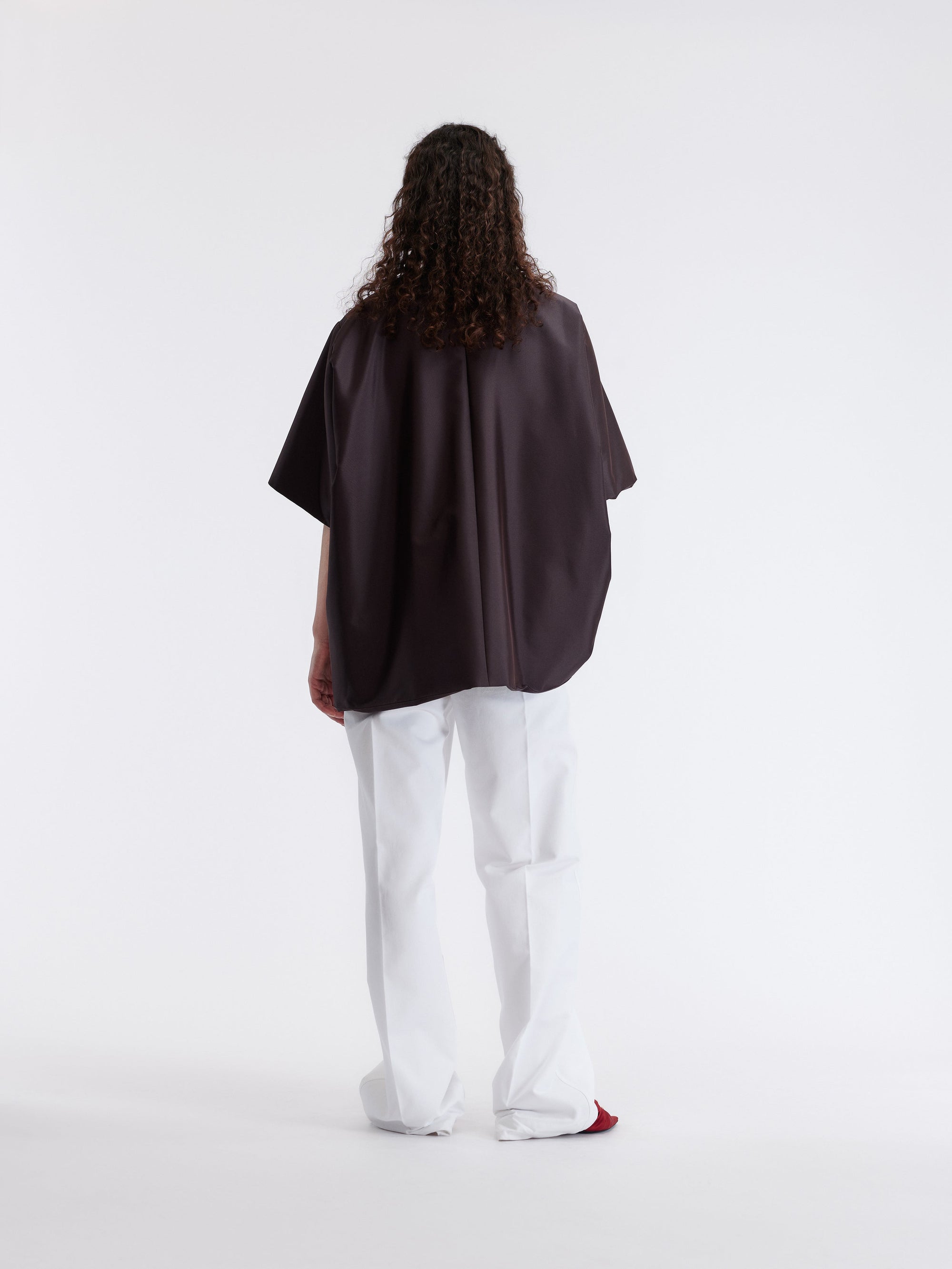 Manteau manches courtes ouatiné en soie technique