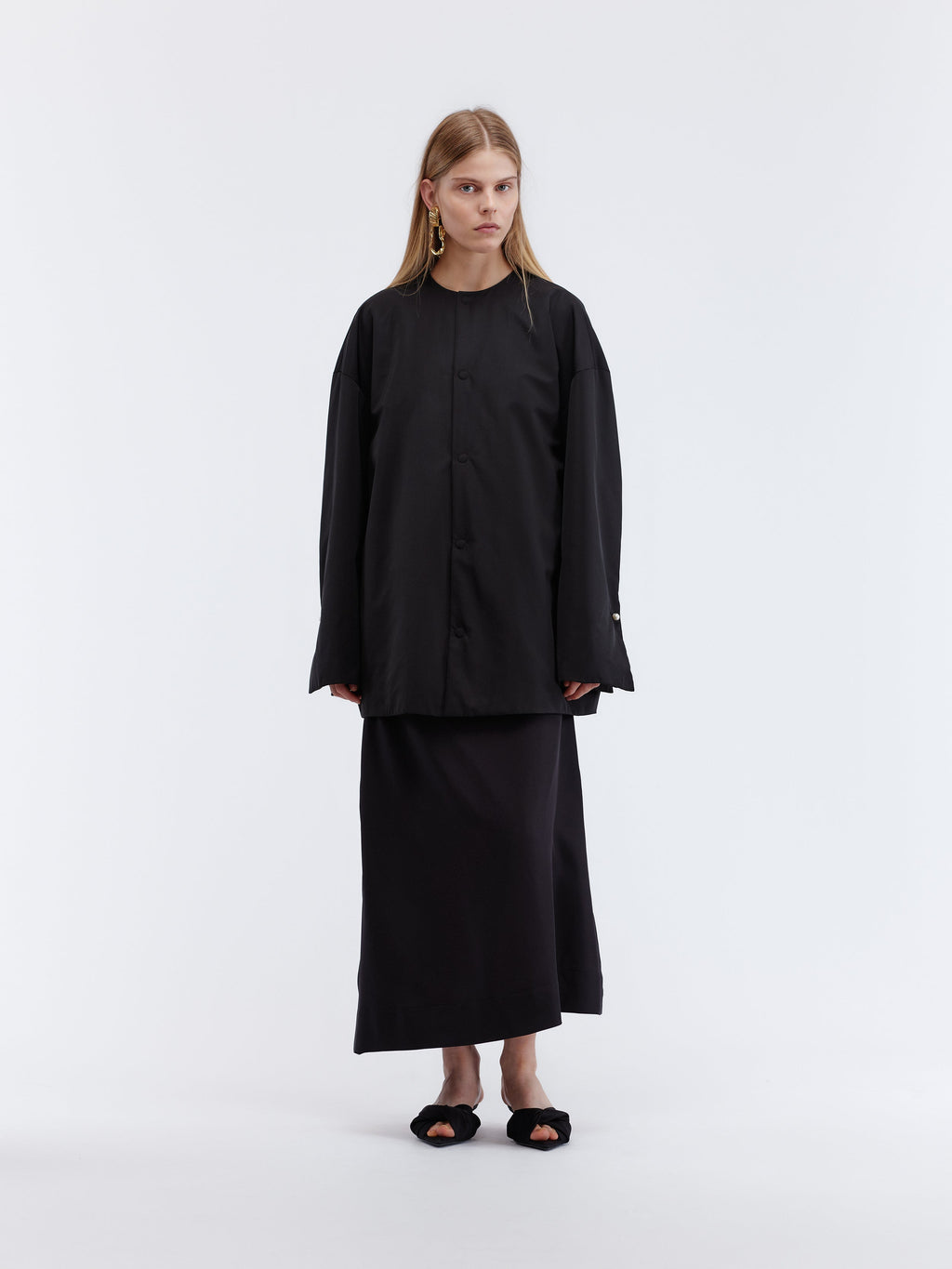 Manteau court ouatiné en duchesse