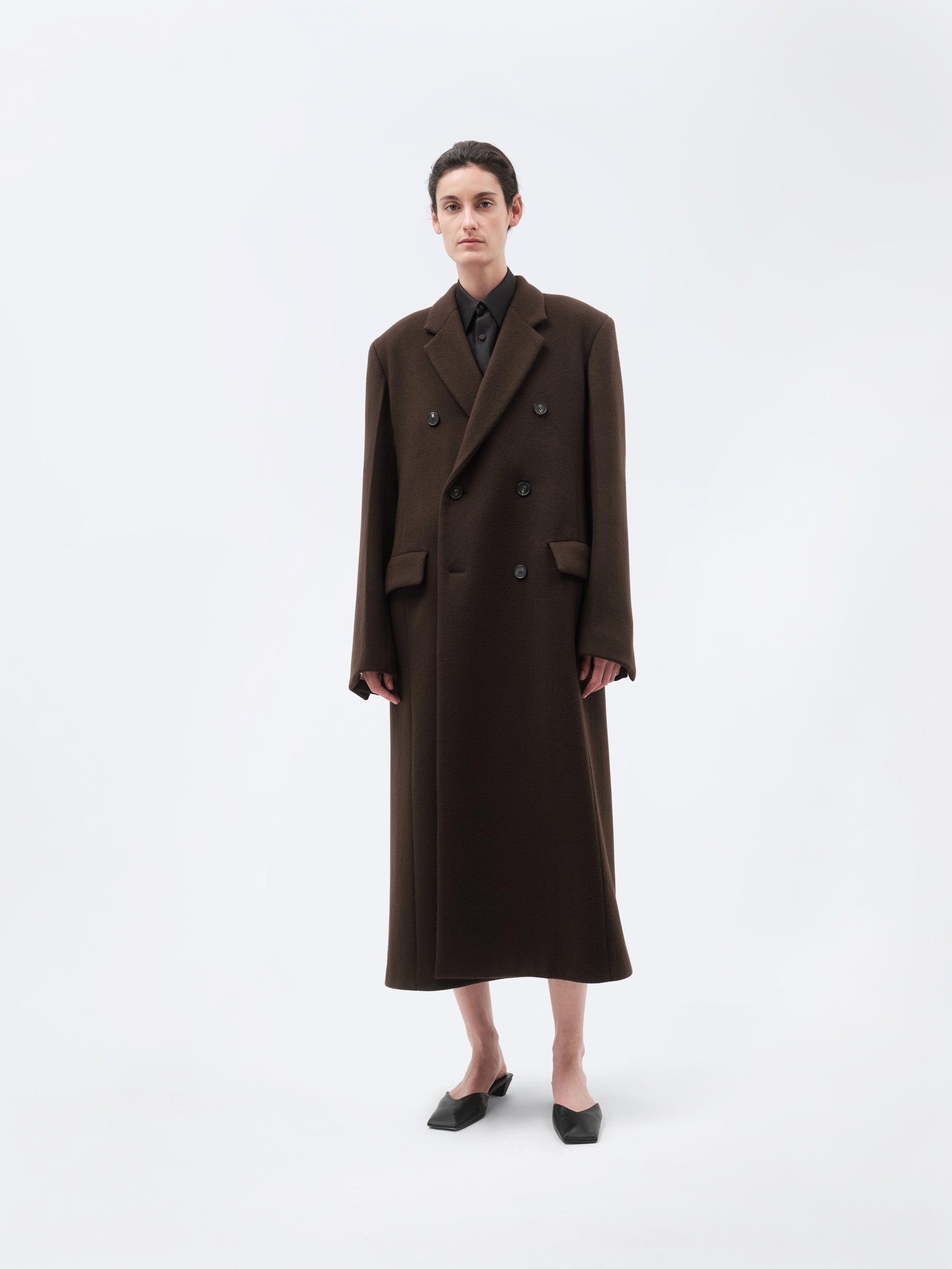 Manteau tailleur long en laine vierge double face