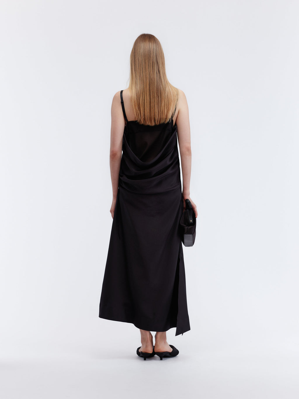 Robe lingerie en soie habotai