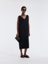 V-neck dress in light double face wool
