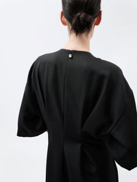 Robe à plis en grain de poudre
