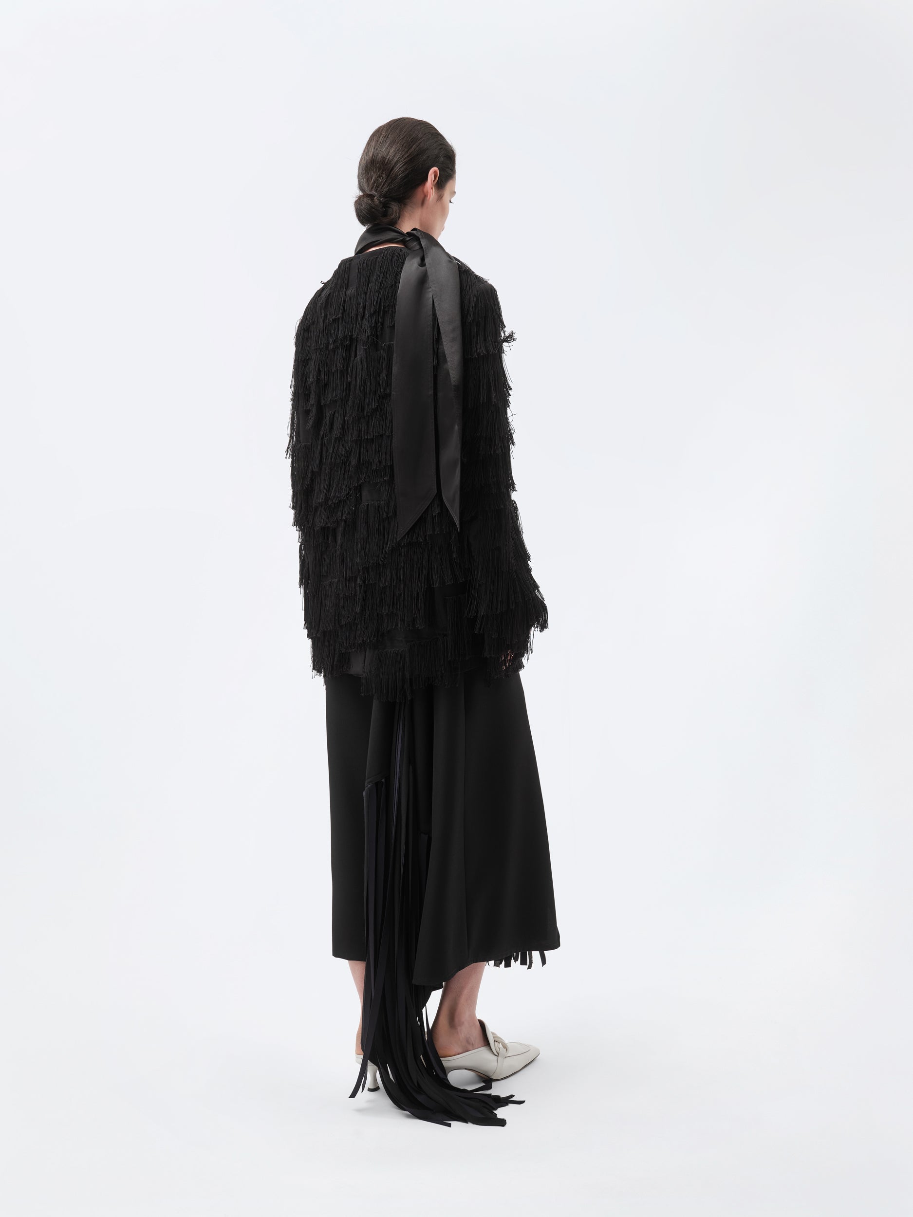 Oversized jacket in tassel fringe