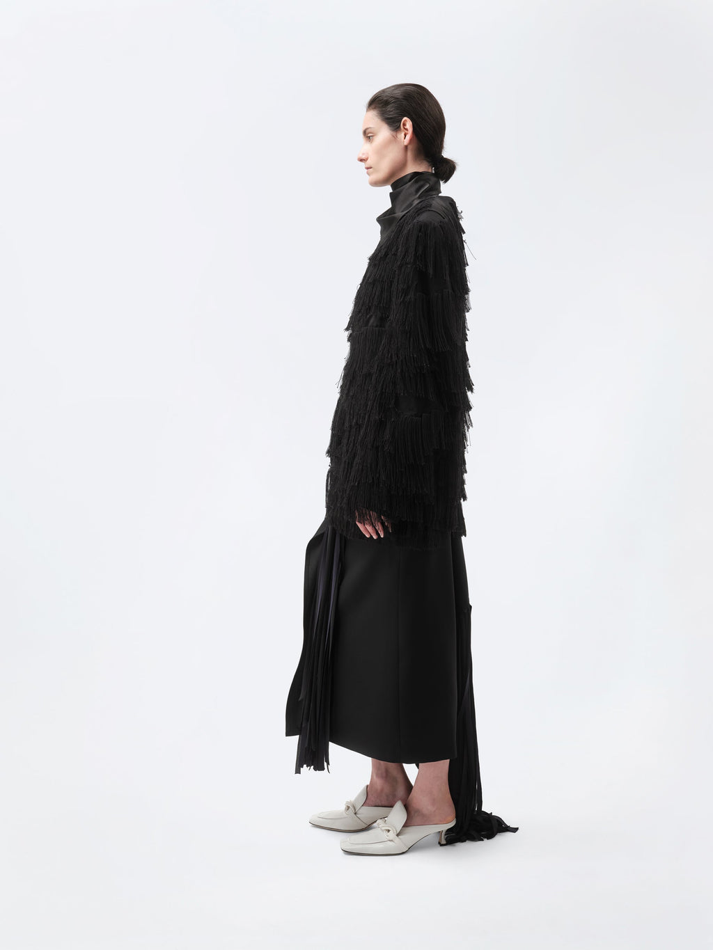 Oversized jacket in tassel fringe