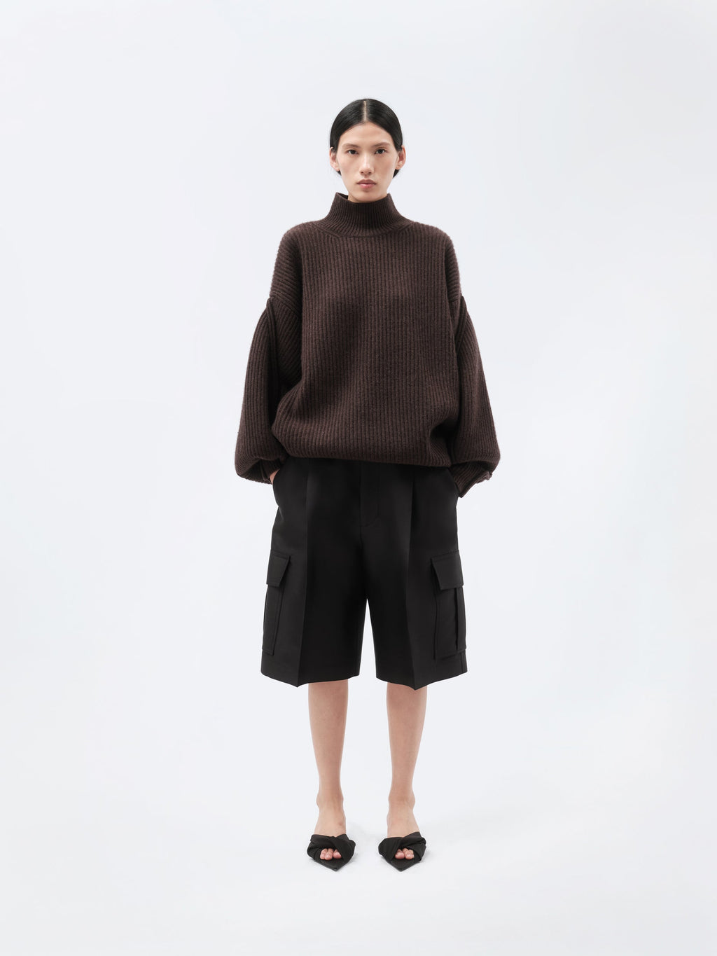Cargo shorts in silk wool couture