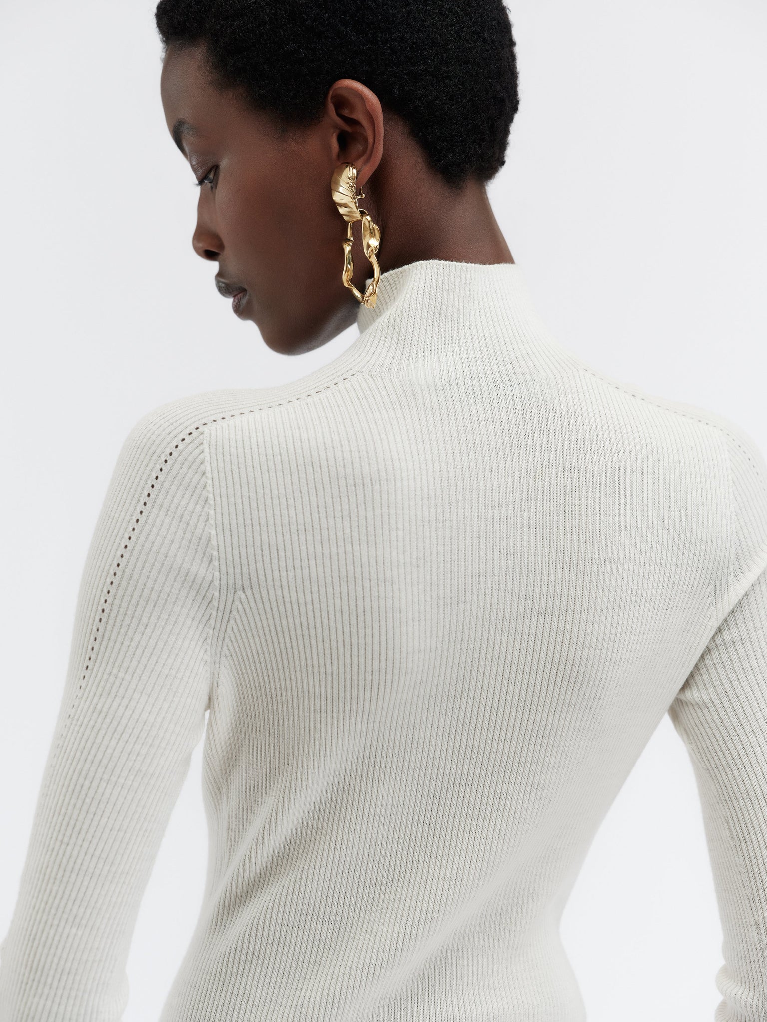 Pull col montant en mérinos côtelé