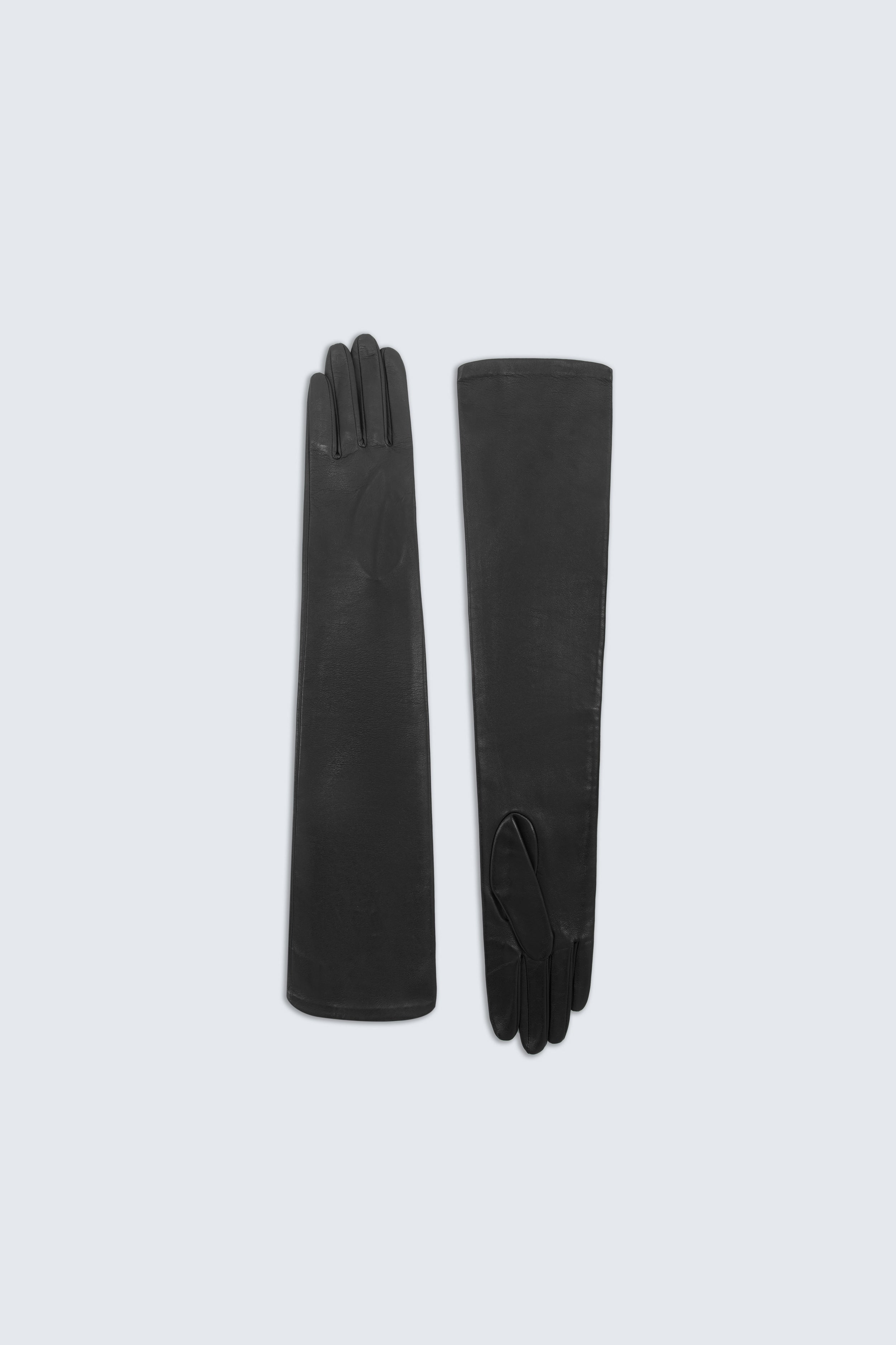 Long gloves in soft lamb leather