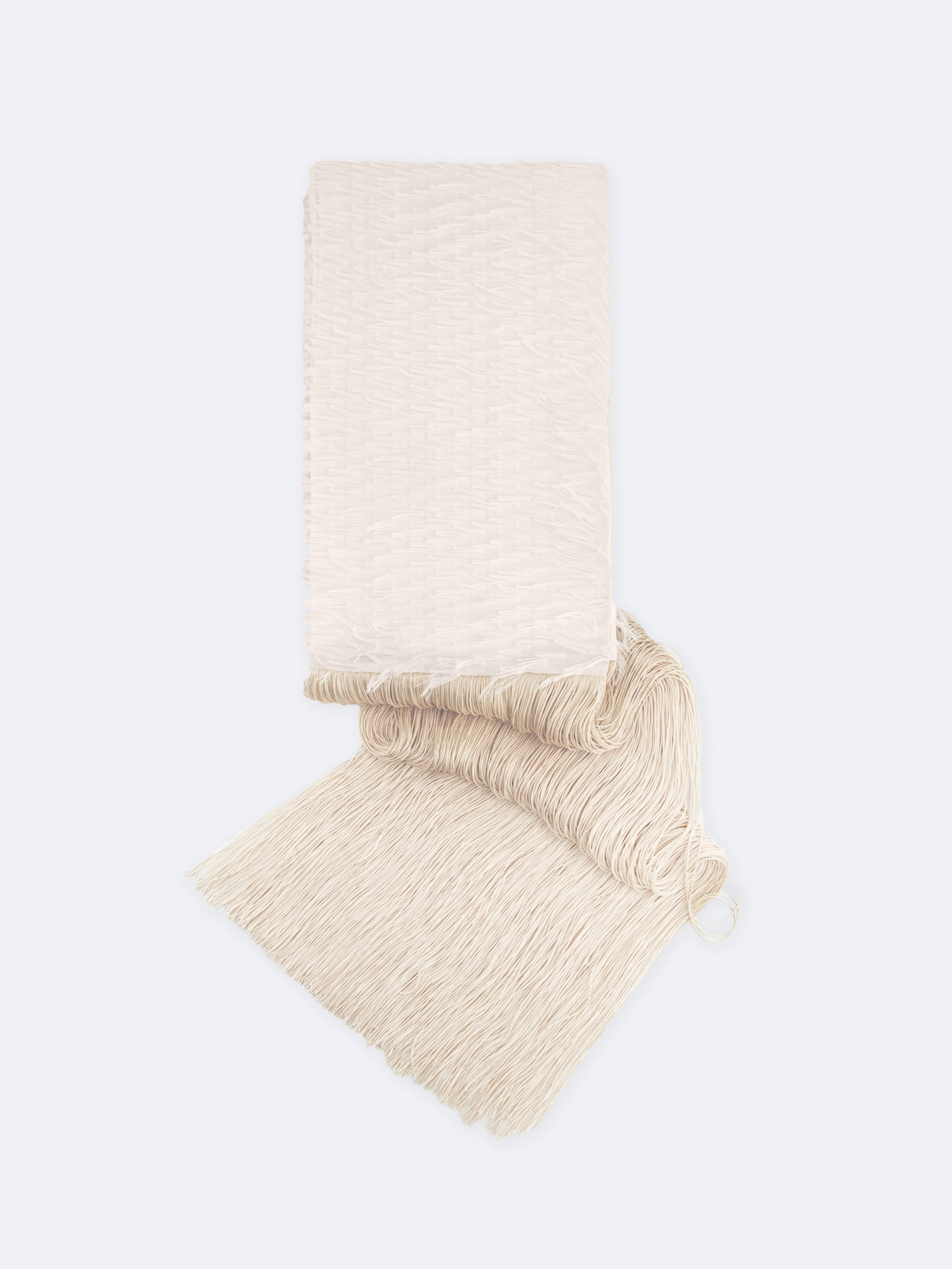 Fringed scarf in feather jacquard