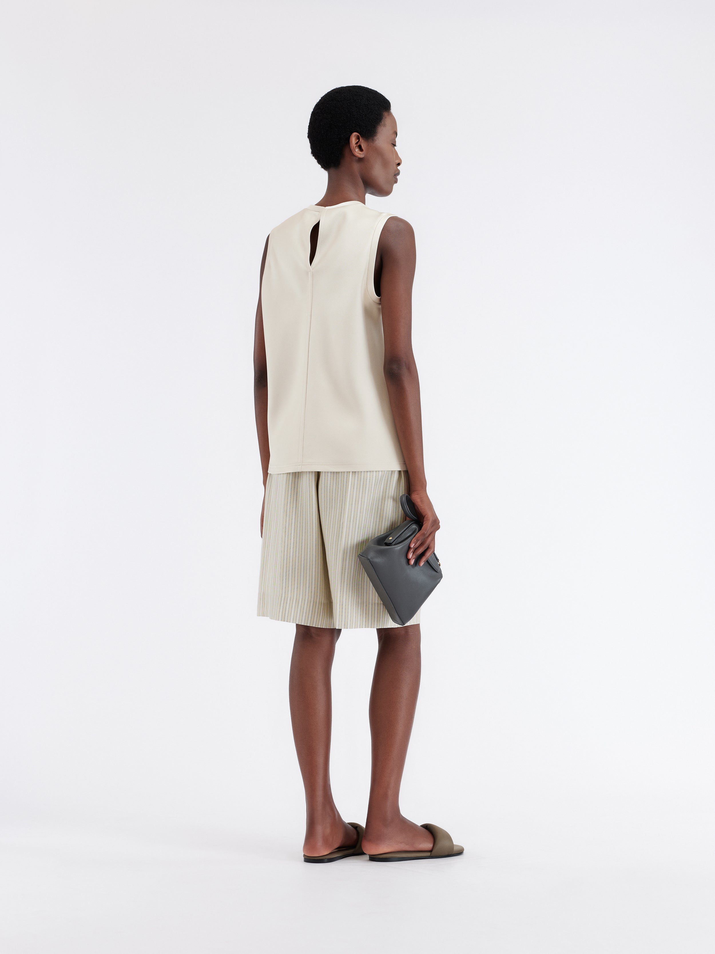 Short taille élastiquée en soie