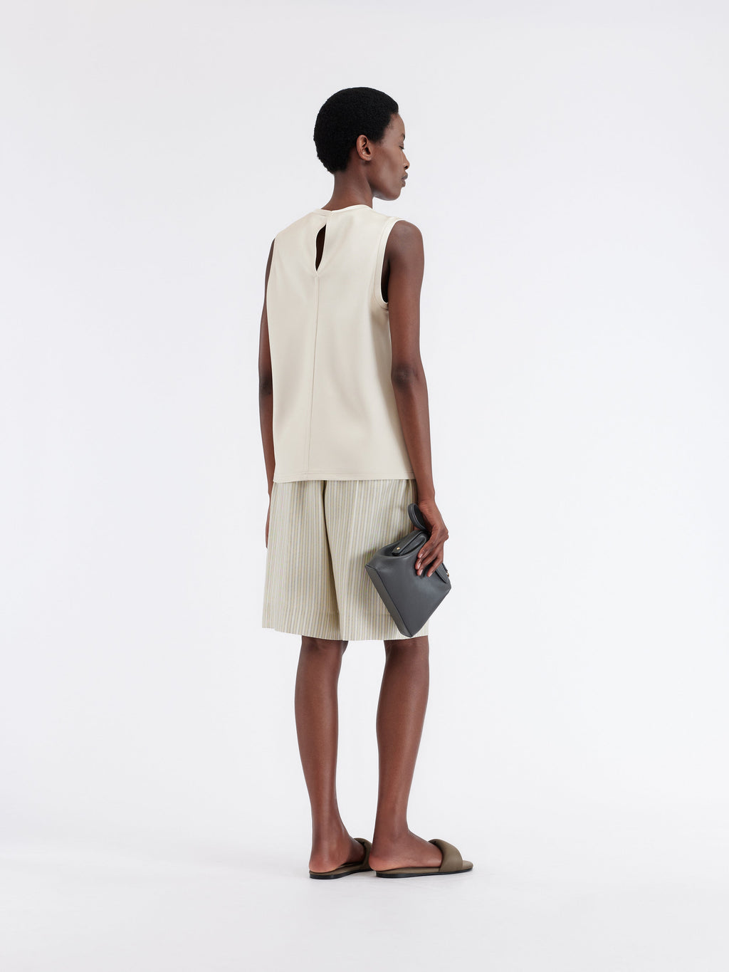 Short taille élastiquée en soie