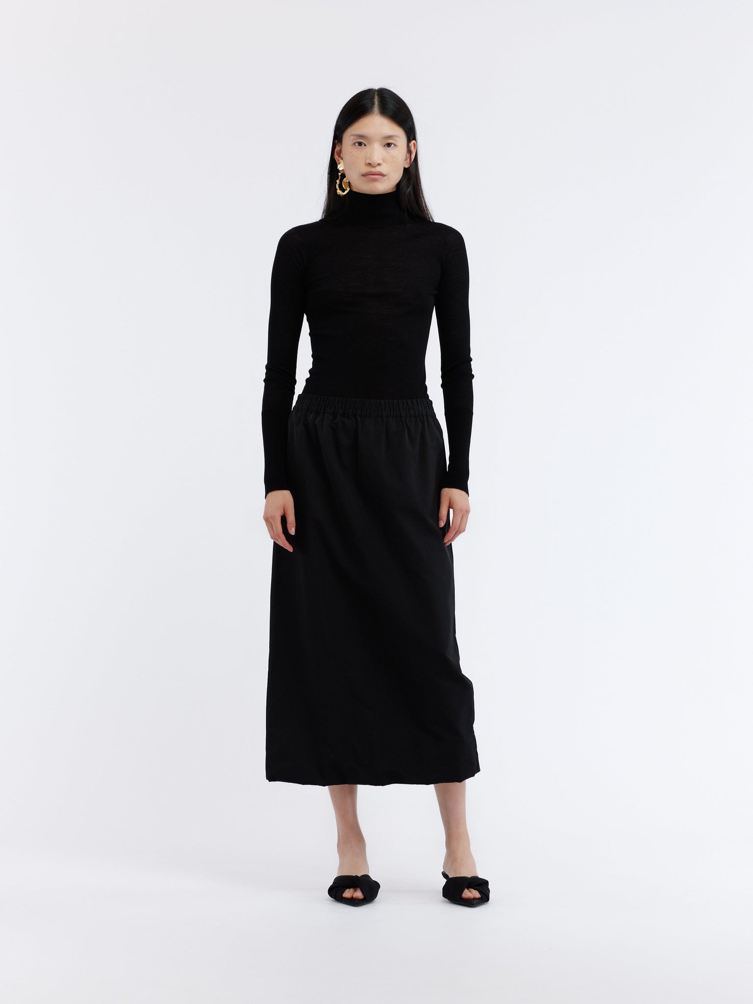 Jupe longue en duchesse