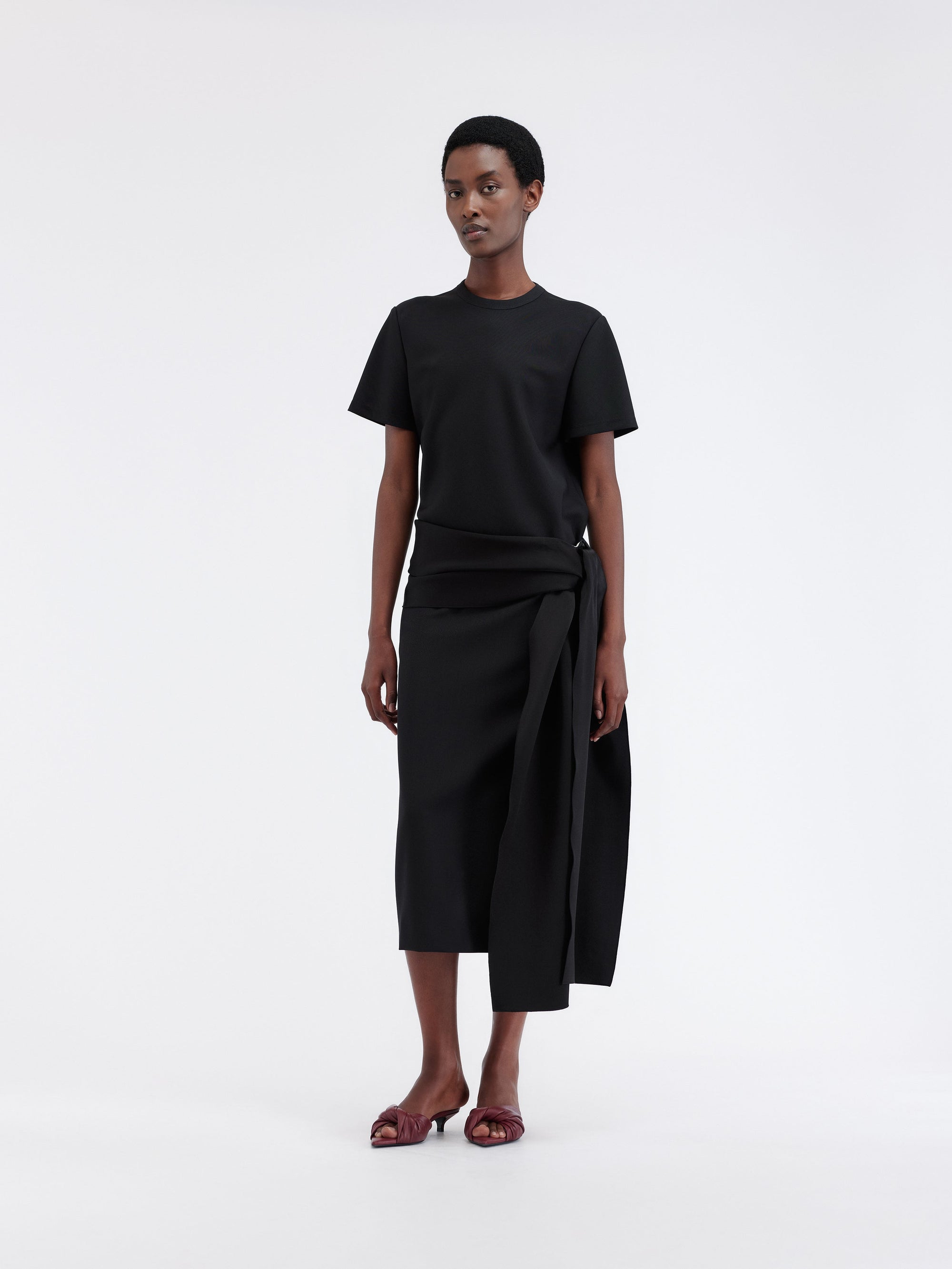 Knot skirt in grain de poudre