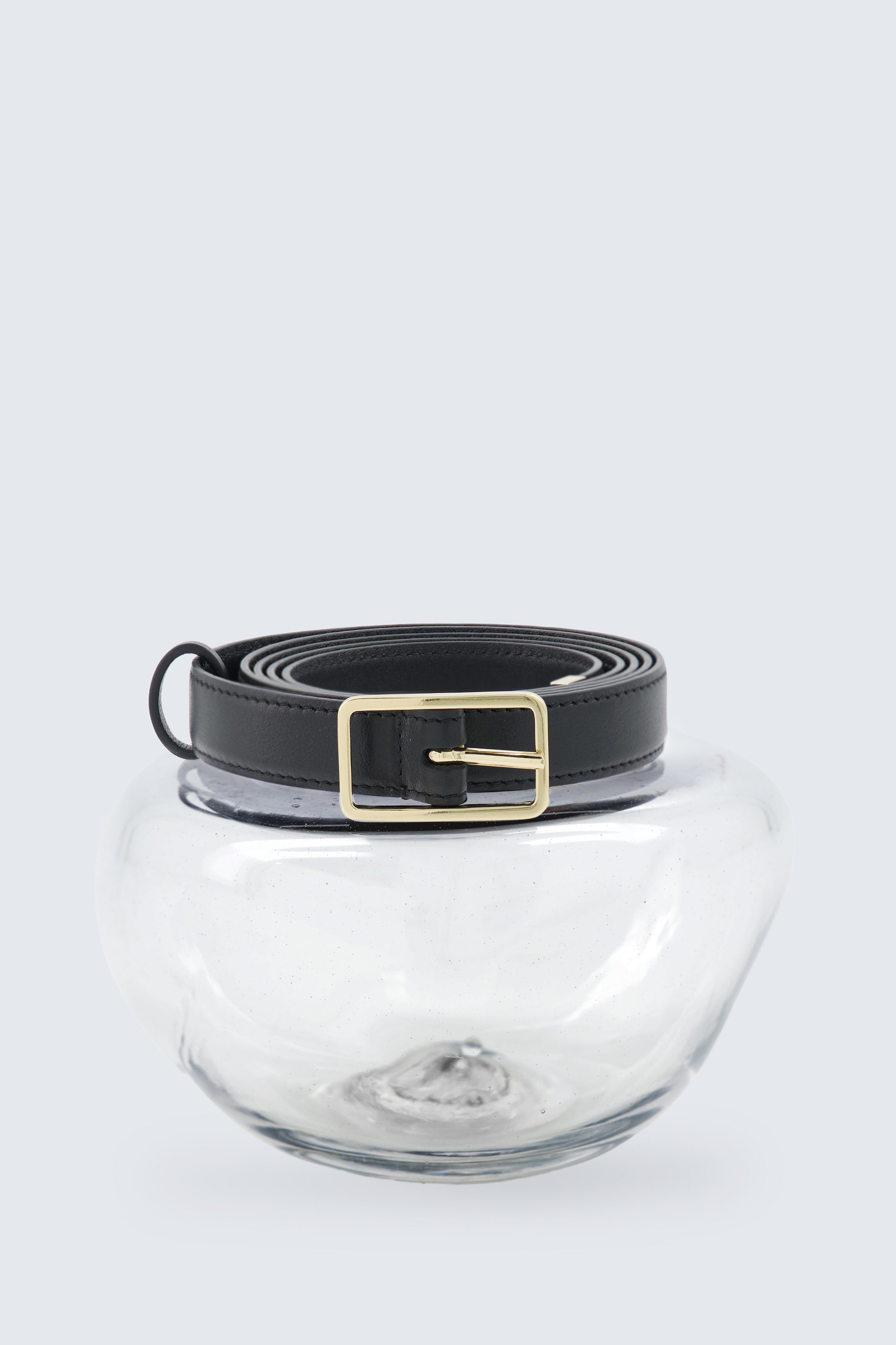 Ceinture fine en cuir de veau nappa