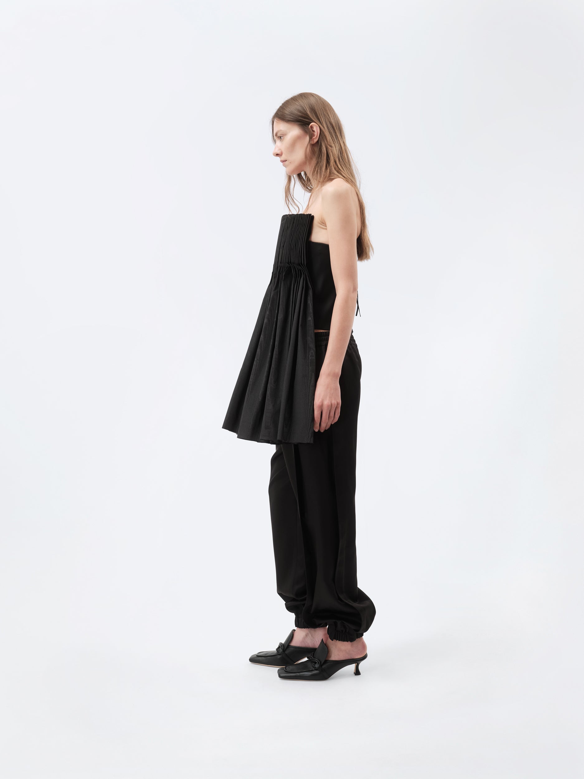 Pleated bustier in technical moire