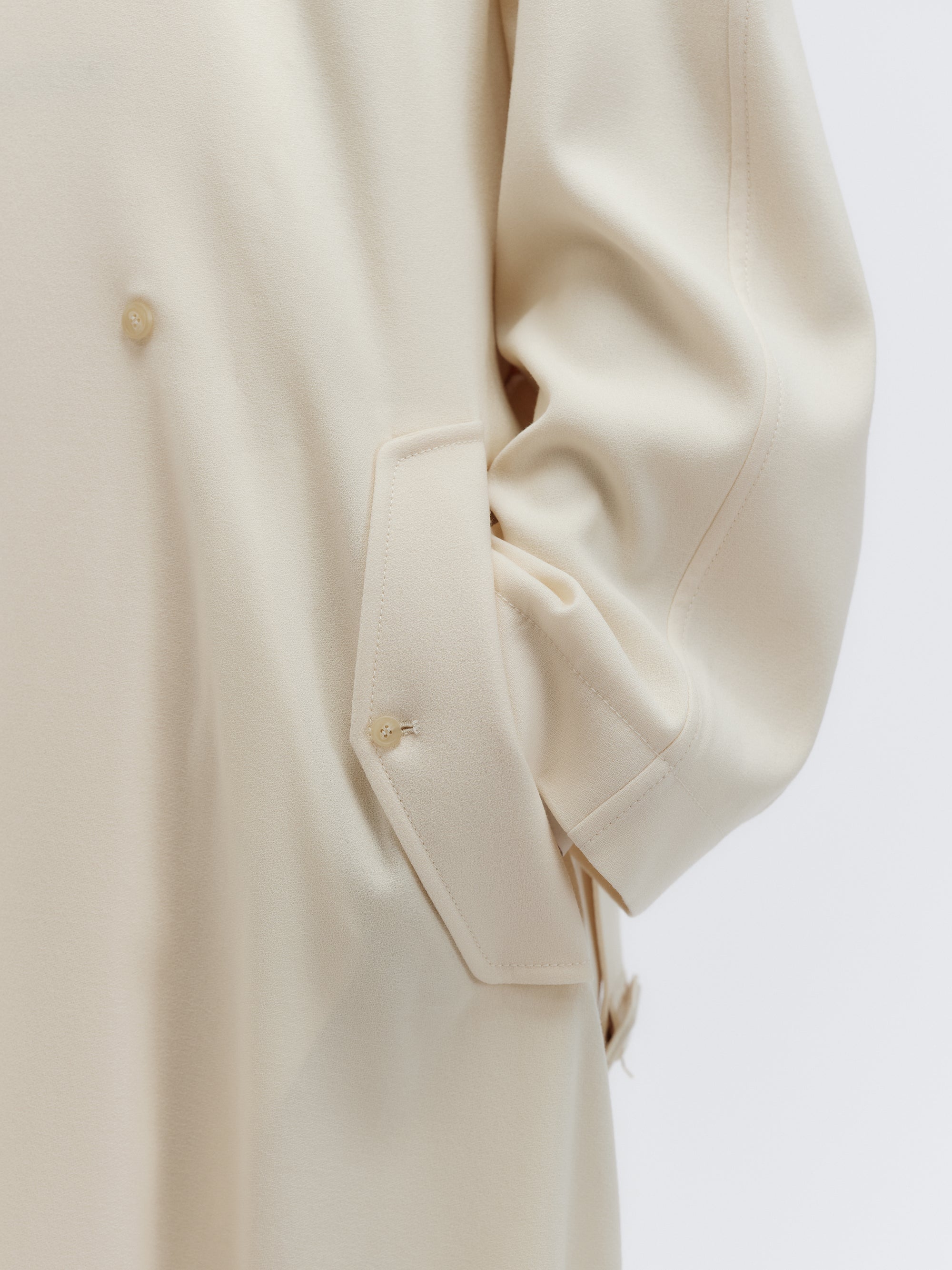 Trench foulard en crêpe de laine