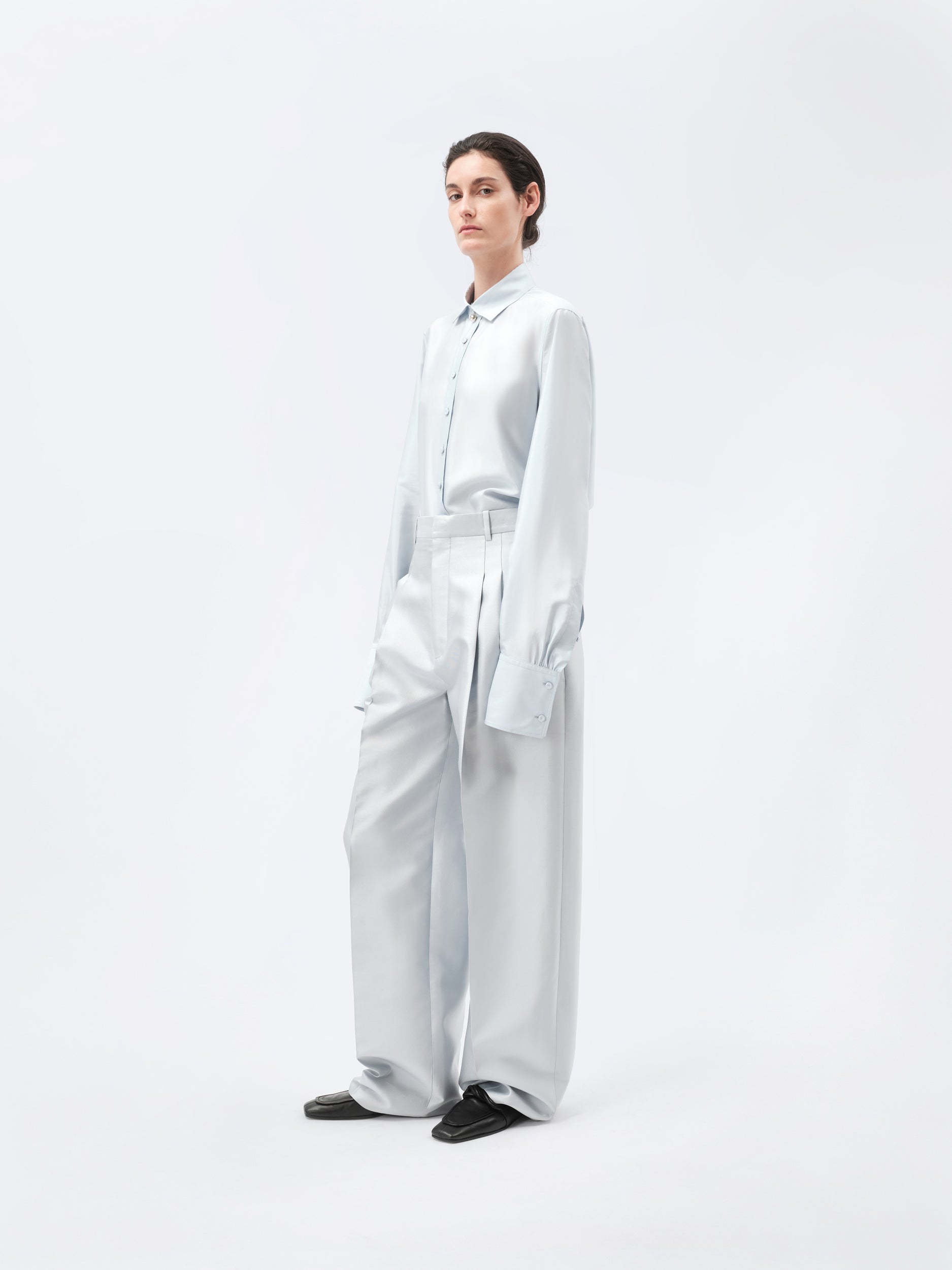 Long shirt in silk drap