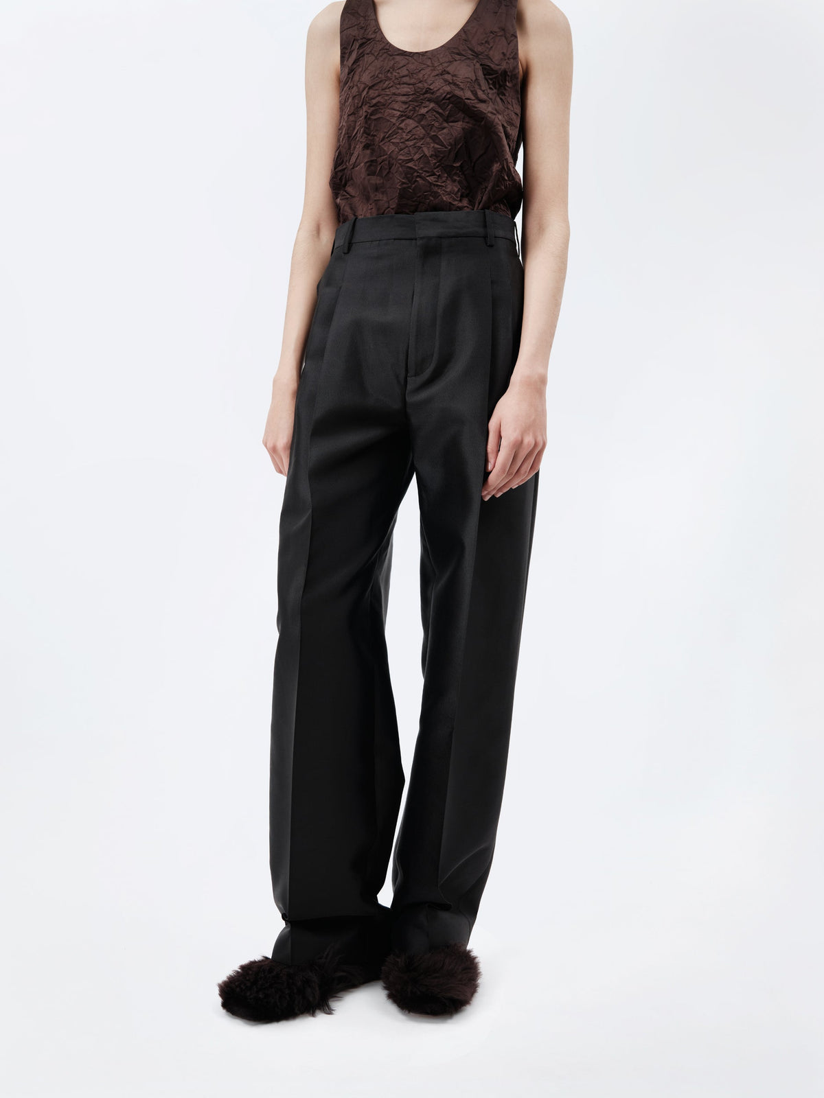 Double pleat trousers in silk wool couture