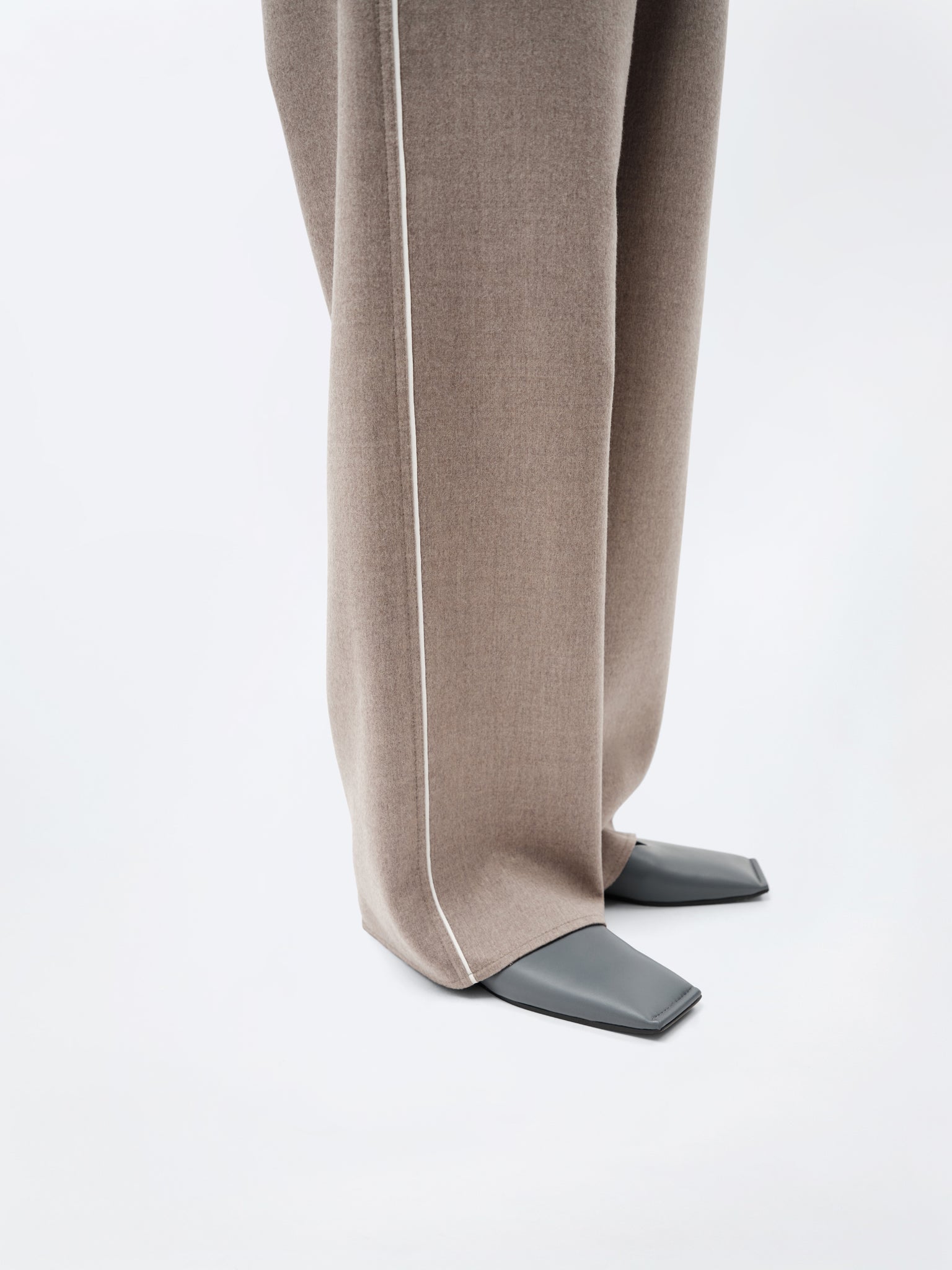Pantalon à enfiler en laine double face légère
