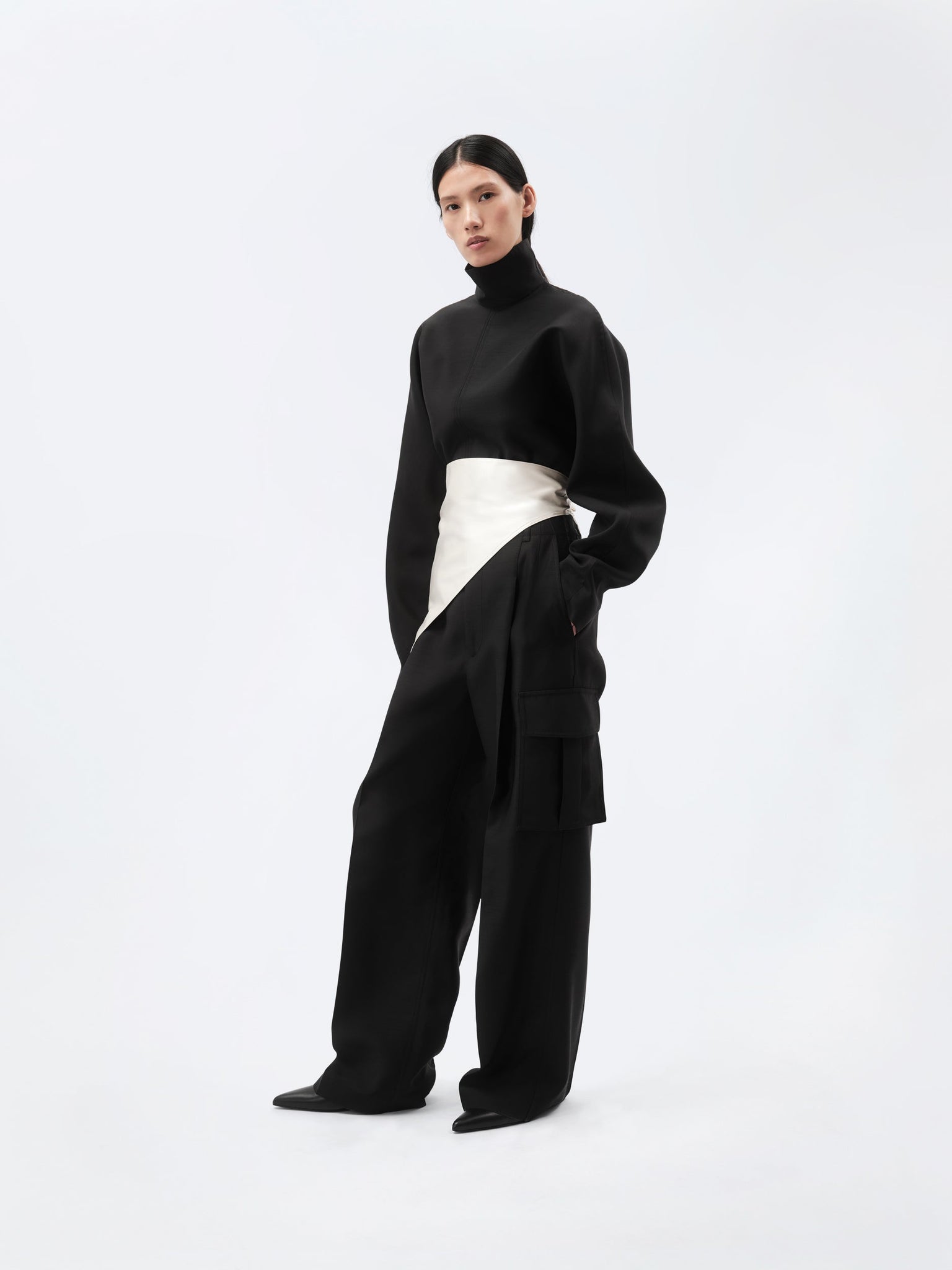 Pantalon cargo en toile de soie et laine