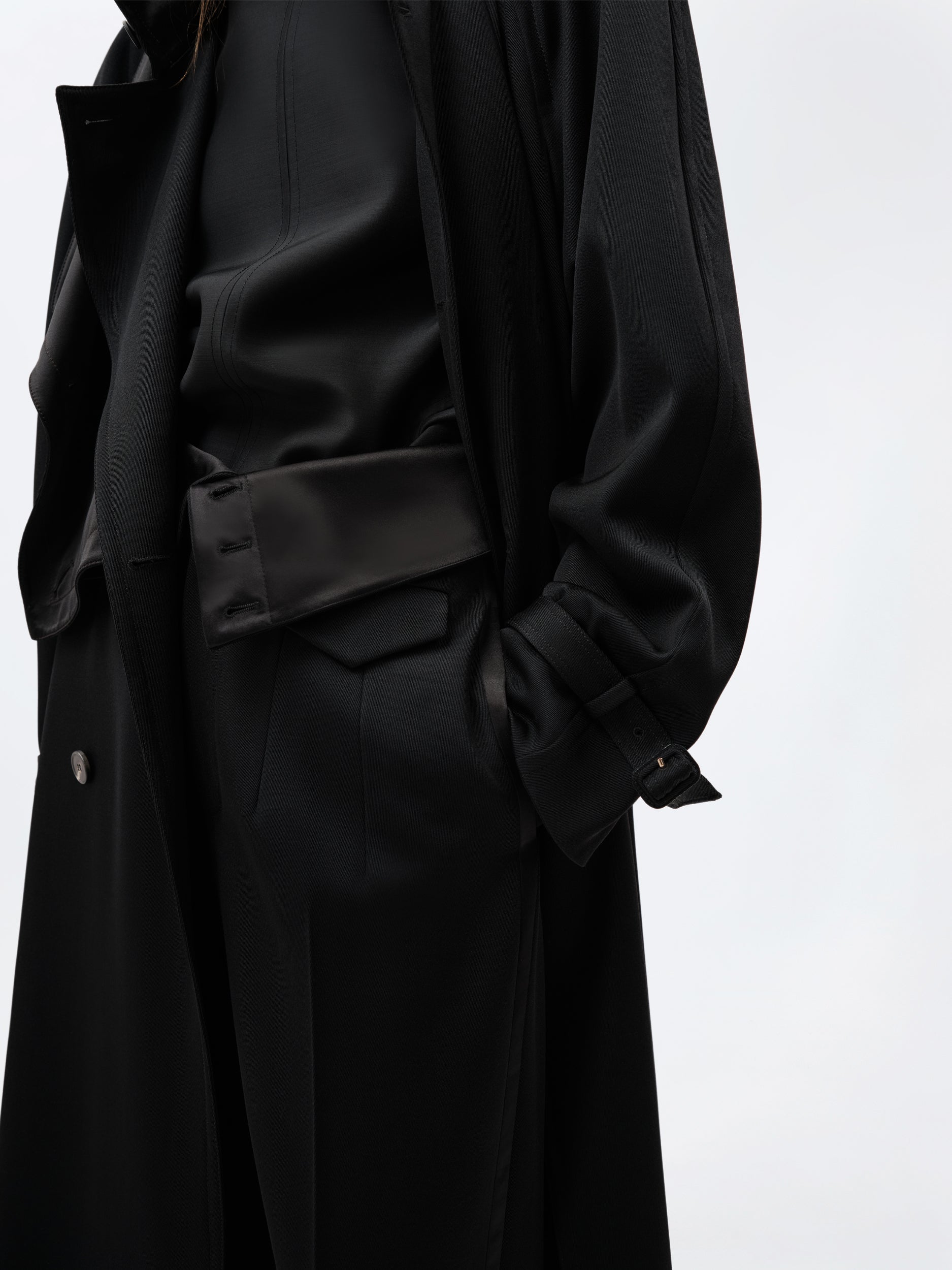 Pantalon orchidée en sergé de laine fluide