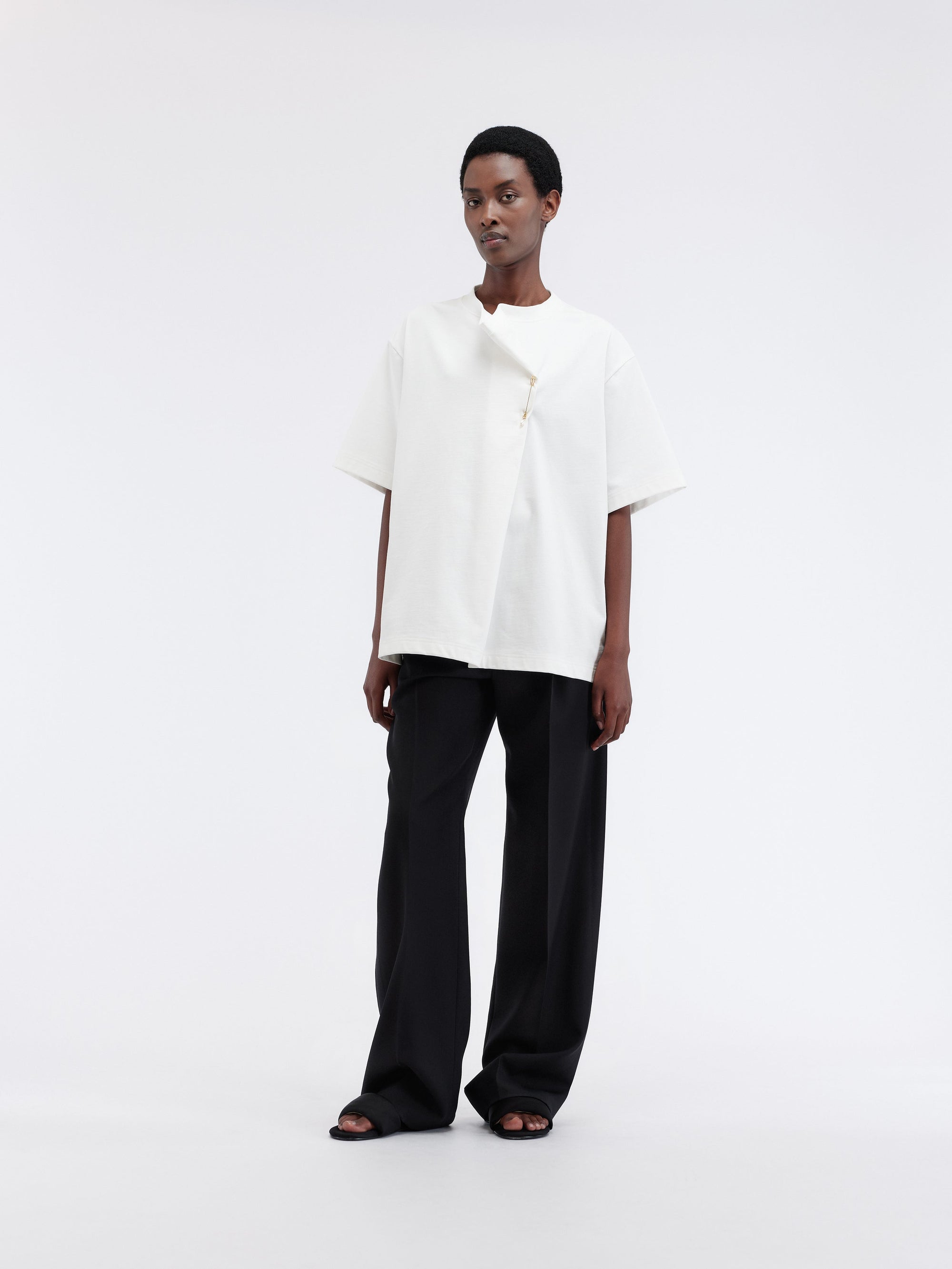 Kilt pin T-shirt in rustic jersey