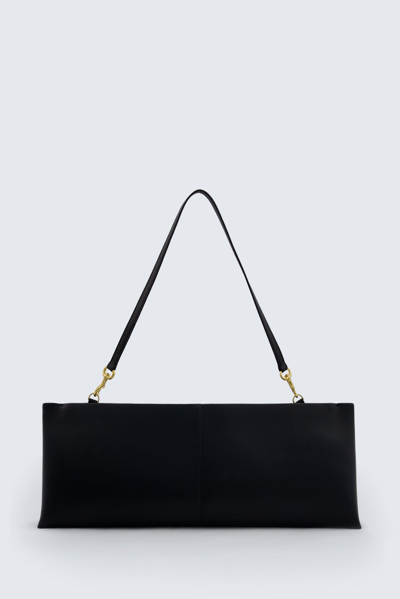 Louise flat clutch in nappa leather