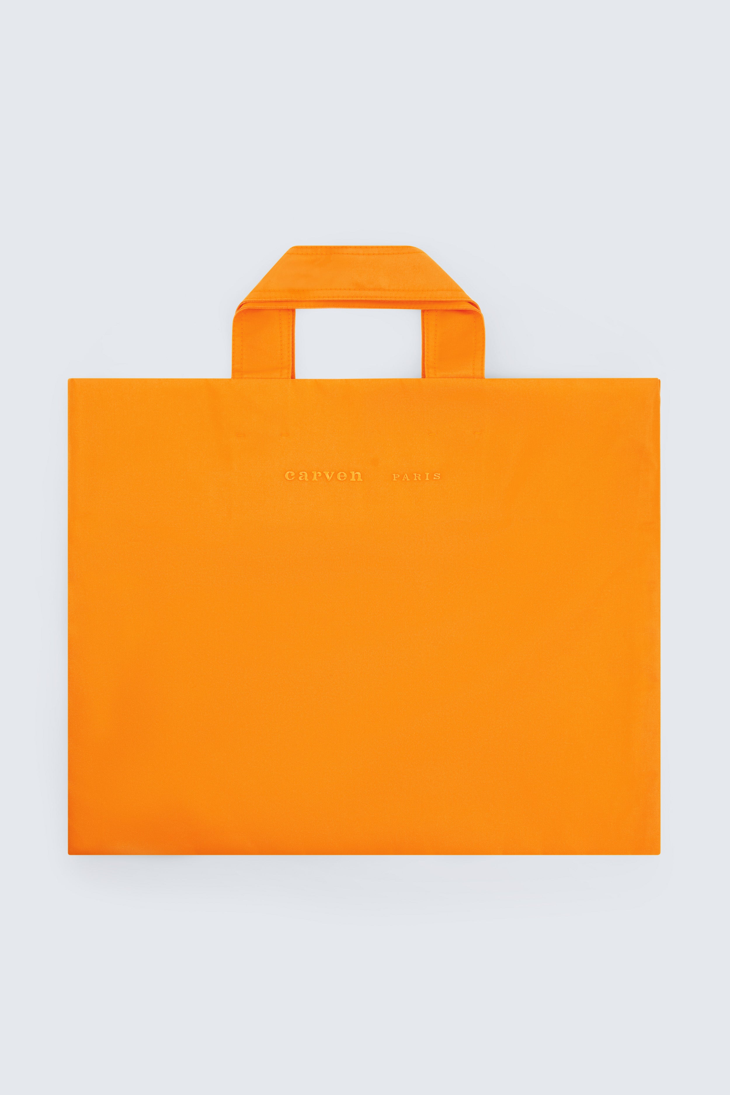 Small tote in nylon gloss